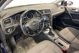Sininen Volkswagen GOLF 2018 kuva 3.