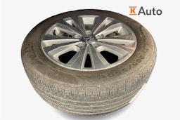 Sininen Volkswagen GOLF 2018 kuva 11.