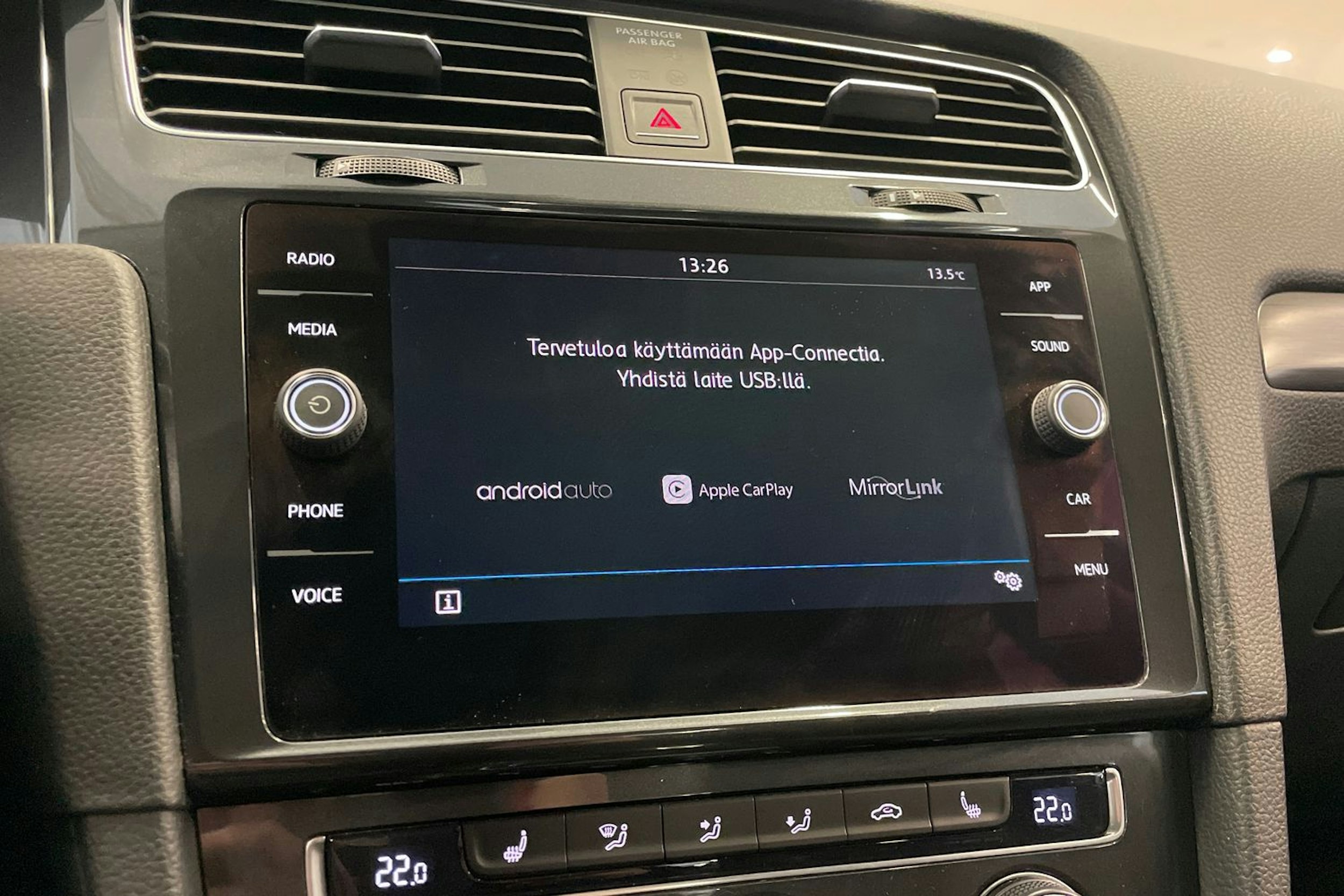 Sininen Volkswagen GOLF 2018 kuva 17.