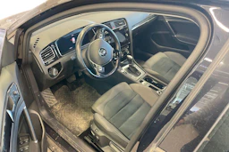 Musta Volkswagen GOLF 2018 kuva 3.