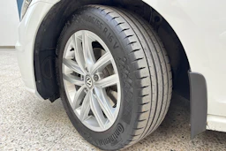 valkoinen Volkswagen Golf 2018 kuva 10.