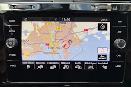 valkoinen Volkswagen Golf 2018 kuva 19.