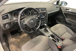 valkoinen Volkswagen Golf 2018 kuva 3.