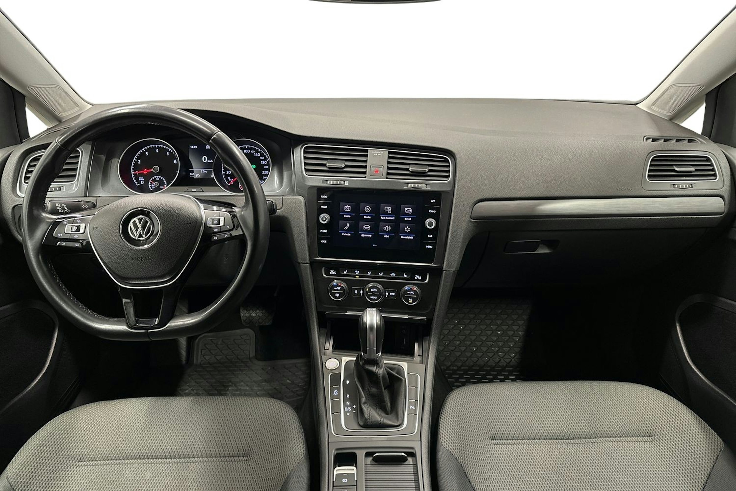 musta Volkswagen Golf 2018 kuva 7.