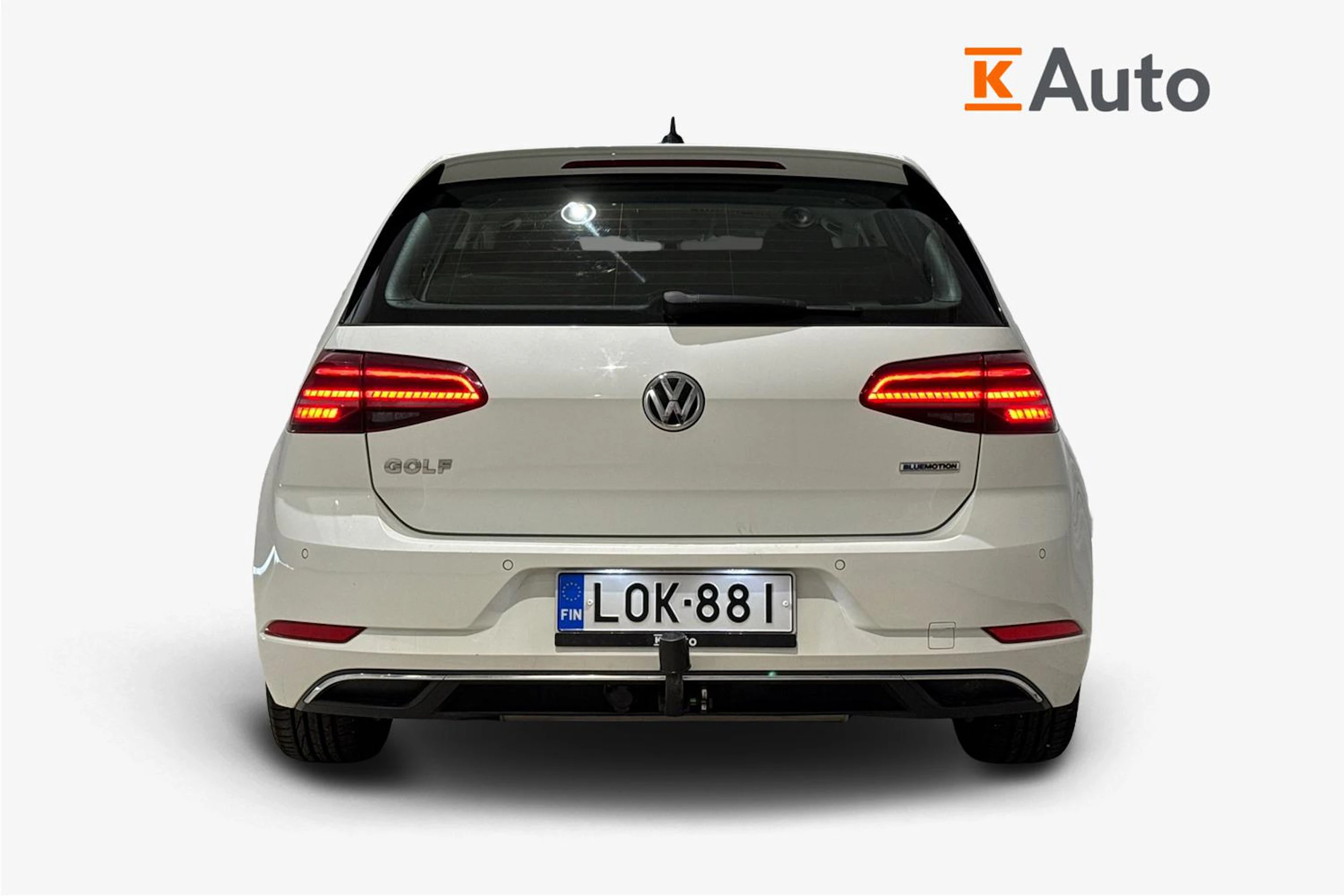valkoinen Volkswagen Golf 2018 kuva 4.