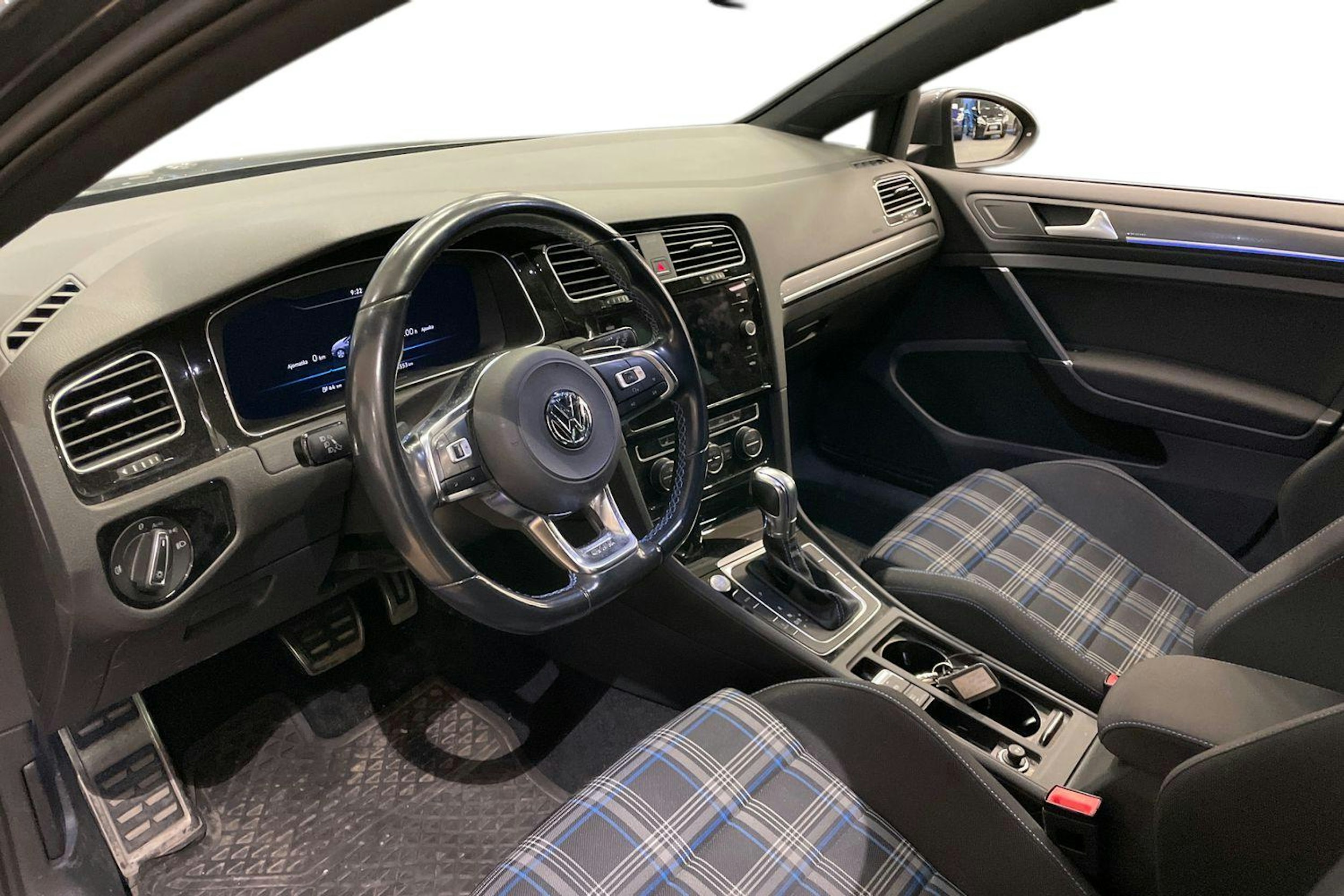 Harmaa Volkswagen GOLF 2018 kuva 3.