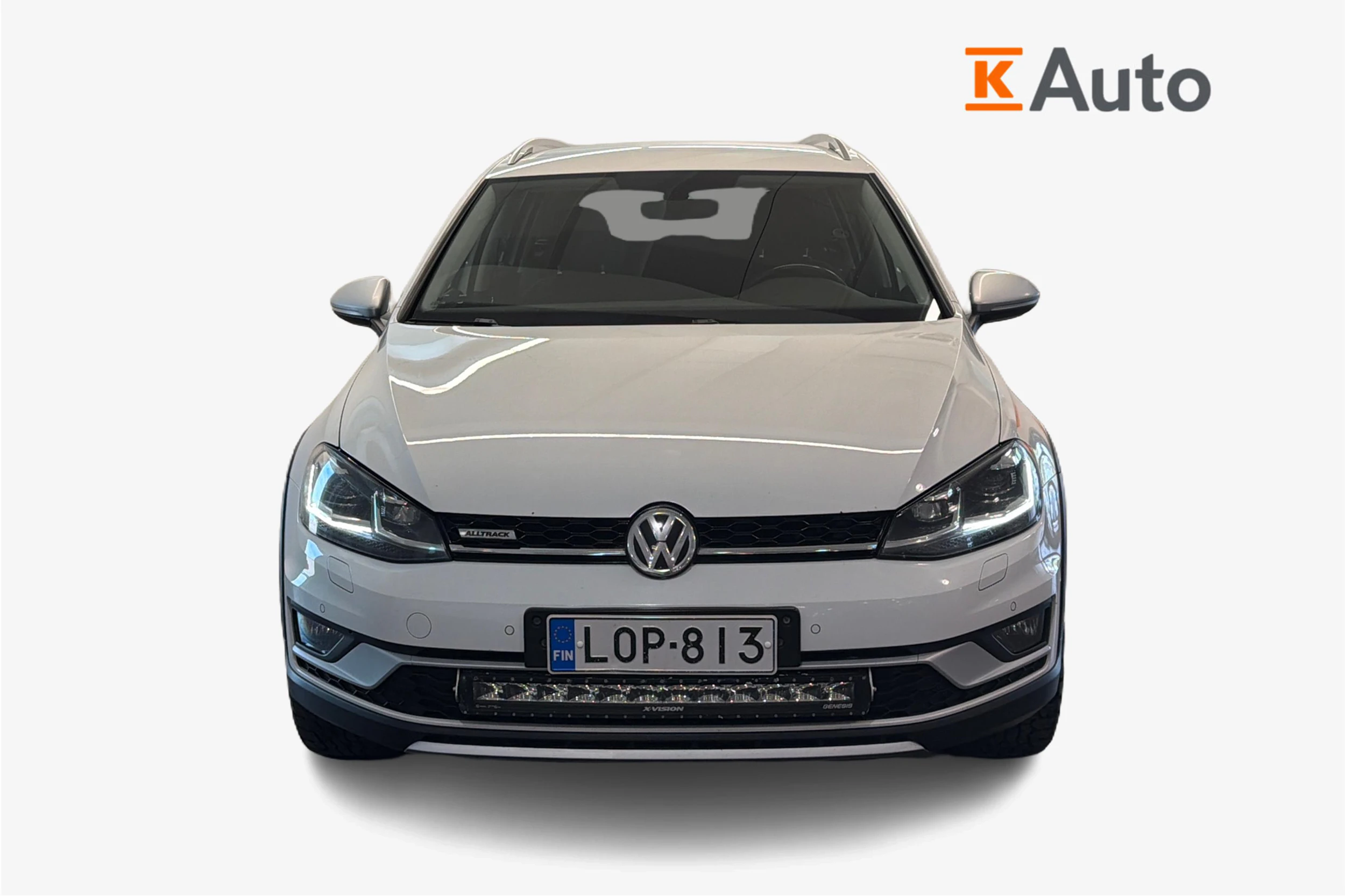 valkoinen Volkswagen Golf 2018 kuva 5.
