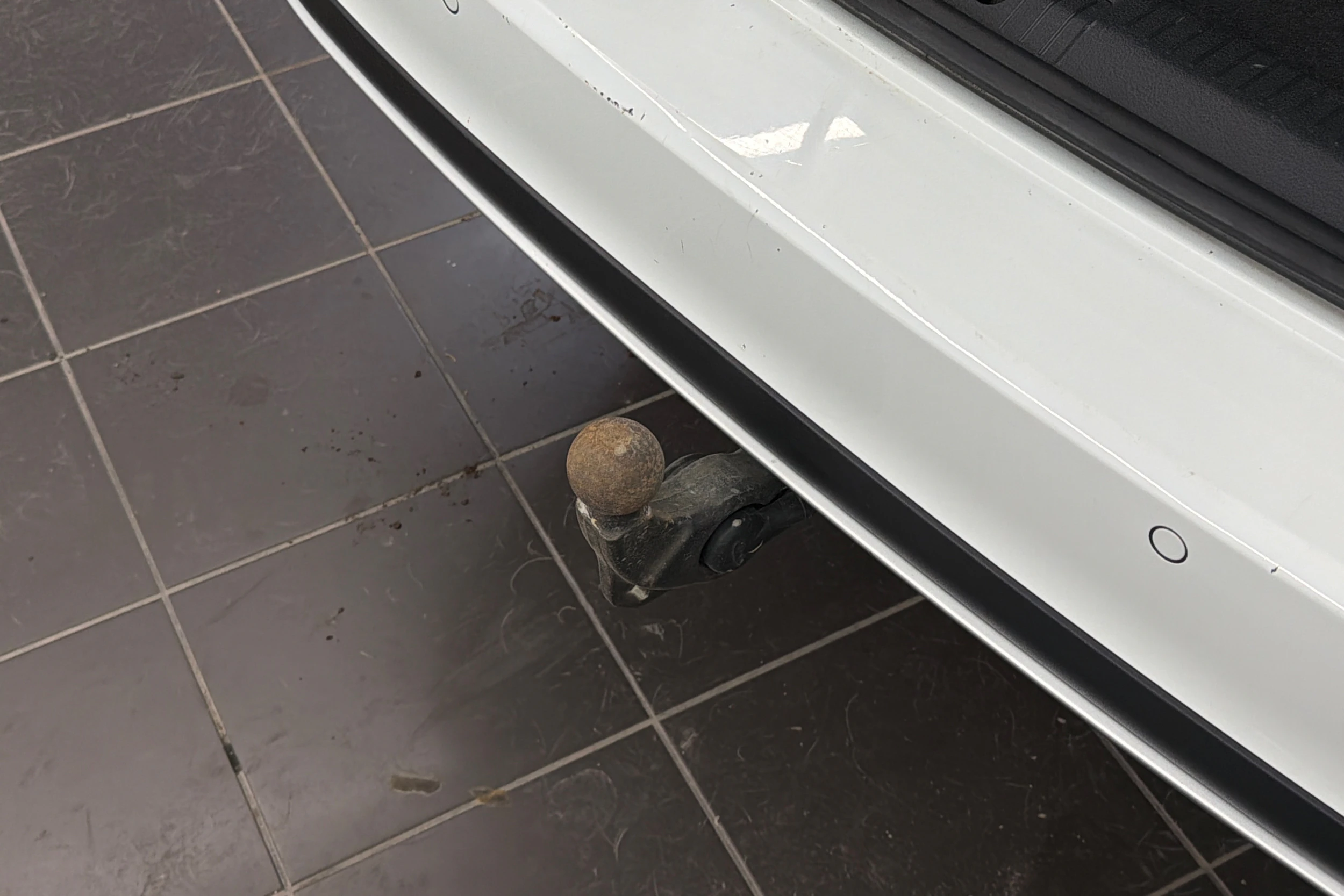 valkoinen Volkswagen Golf 2018 kuva 16.