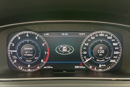 musta Volkswagen Golf 2018 kuva 14.