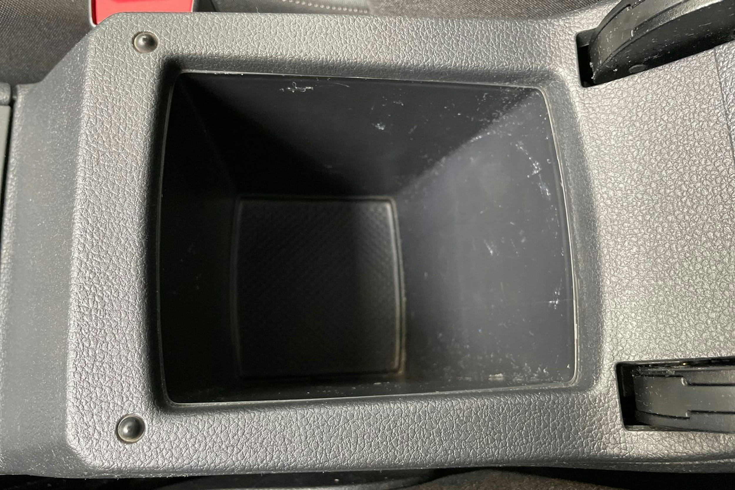 musta Volkswagen Golf 2018 kuva 26.