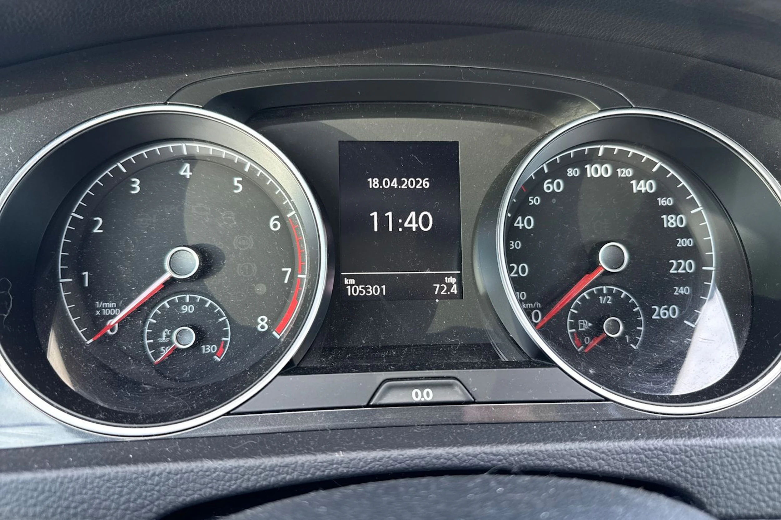 harmaa Volkswagen Golf 2018 kuva 4.