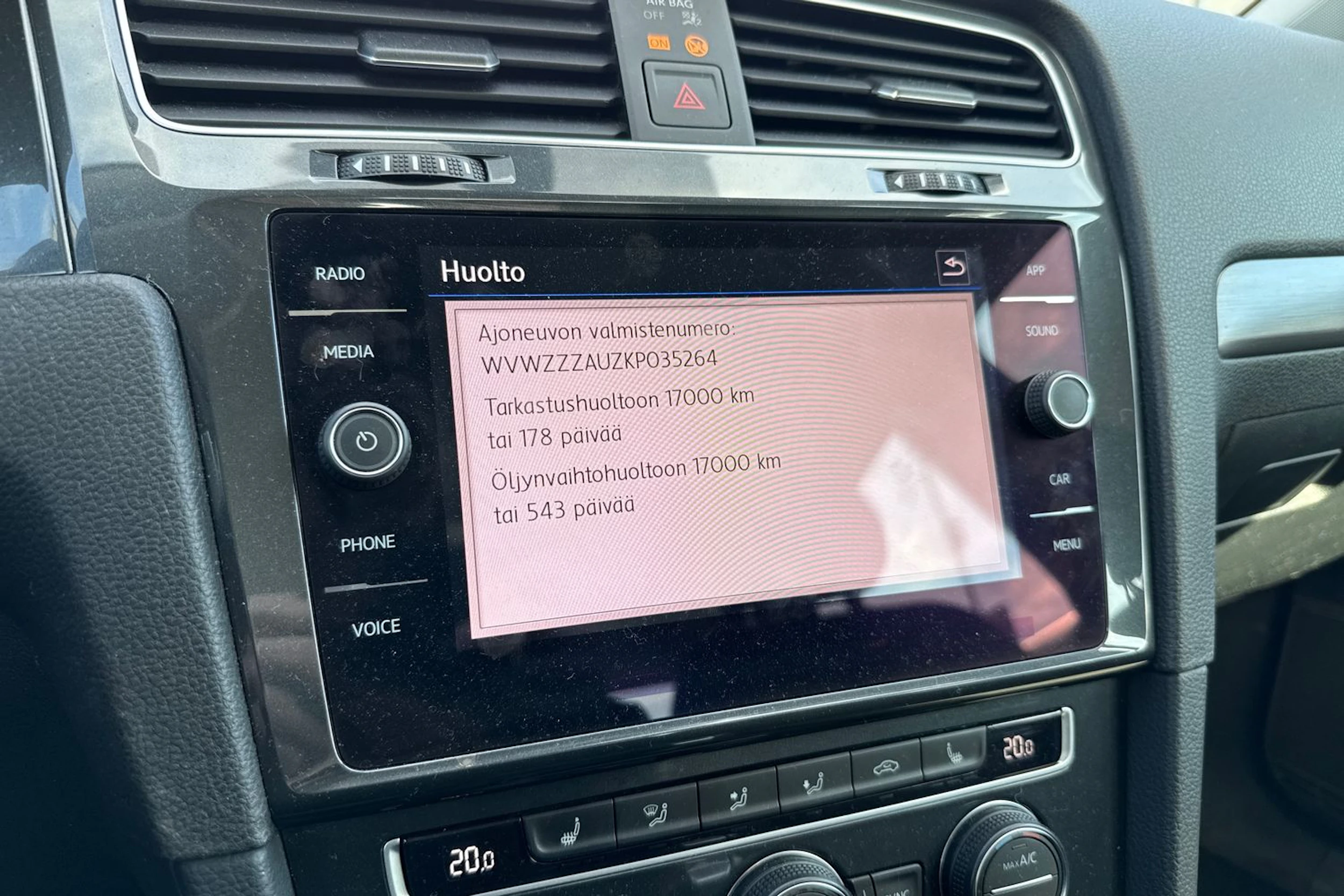 harmaa Volkswagen Golf 2018 kuva 6.