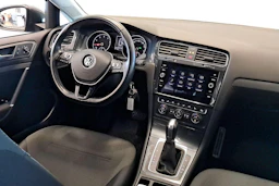 harmaa Volkswagen Golf 2019 kuva 9.