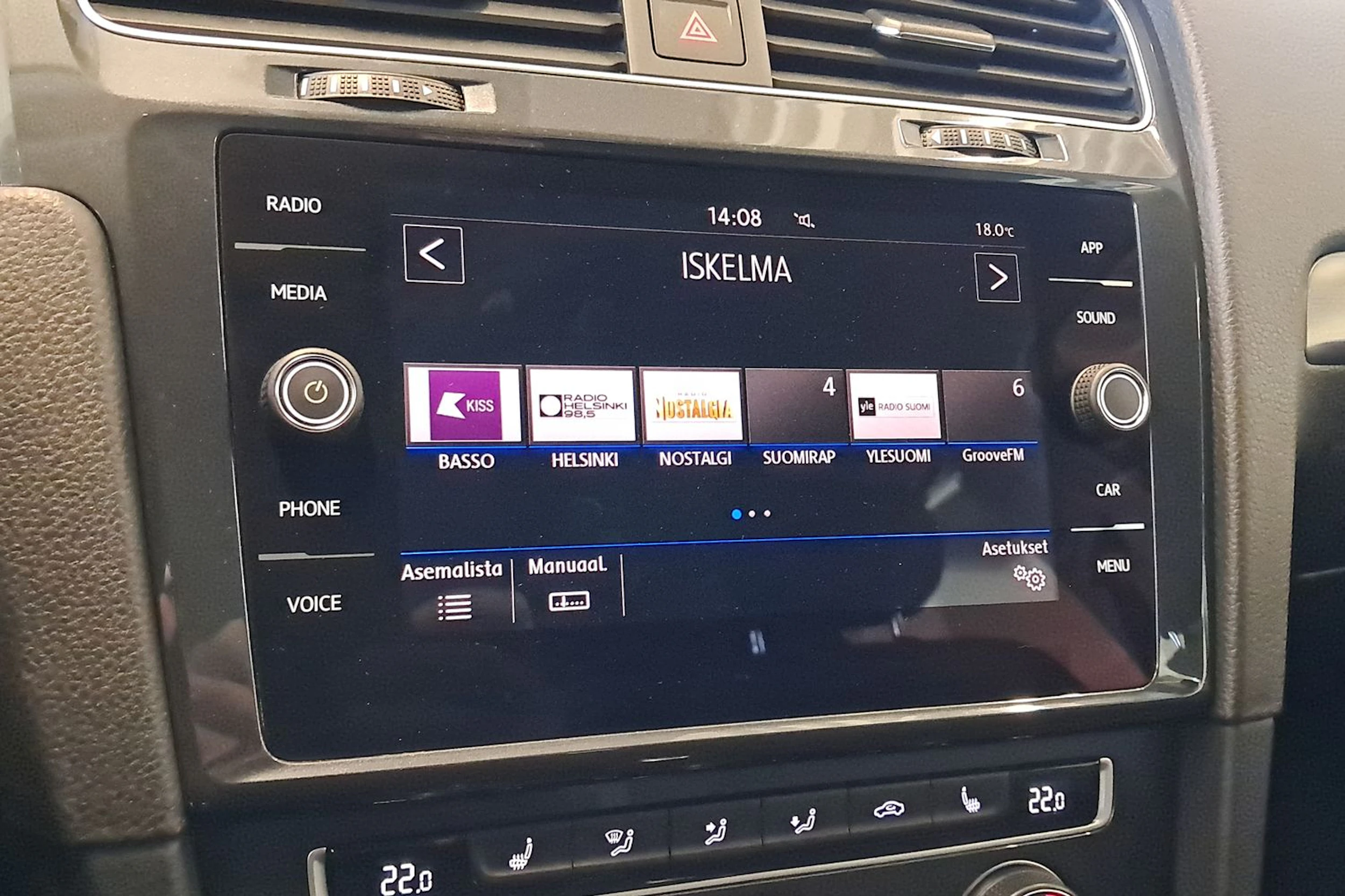 harmaa Volkswagen Golf 2019 kuva 23.