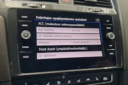 harmaa Volkswagen Golf 2019 kuva 26.