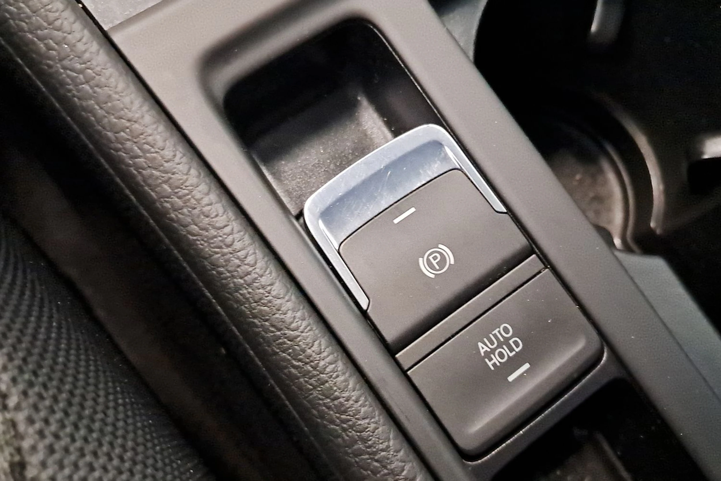 harmaa Volkswagen Golf 2019 kuva 30.