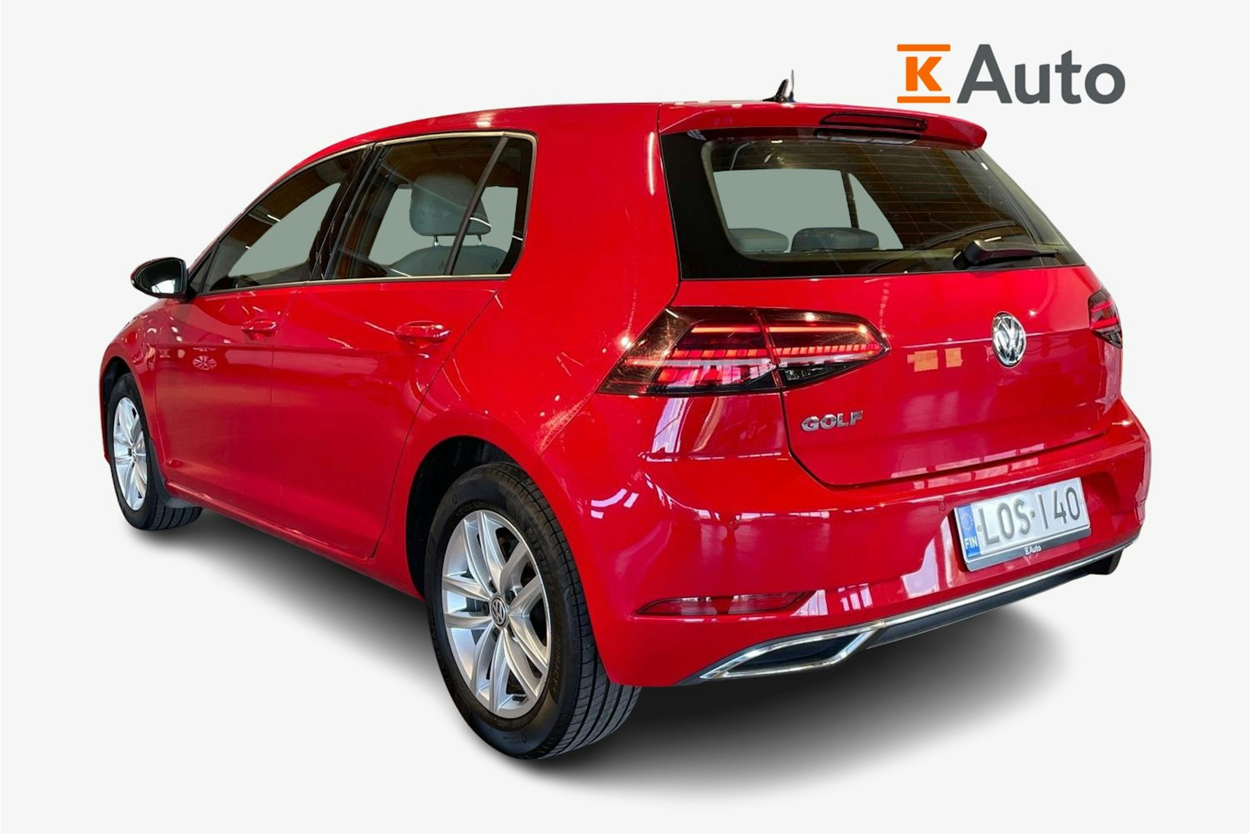 punainen Volkswagen Golf 2018 kuva 2.