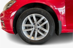 punainen Volkswagen Golf 2018 kuva 11.