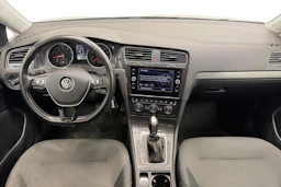 harmaa Volkswagen Golf 2018 kuva 9.