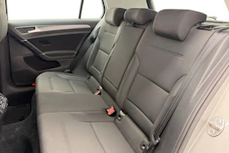 harmaa Volkswagen Golf 2018 kuva 11.