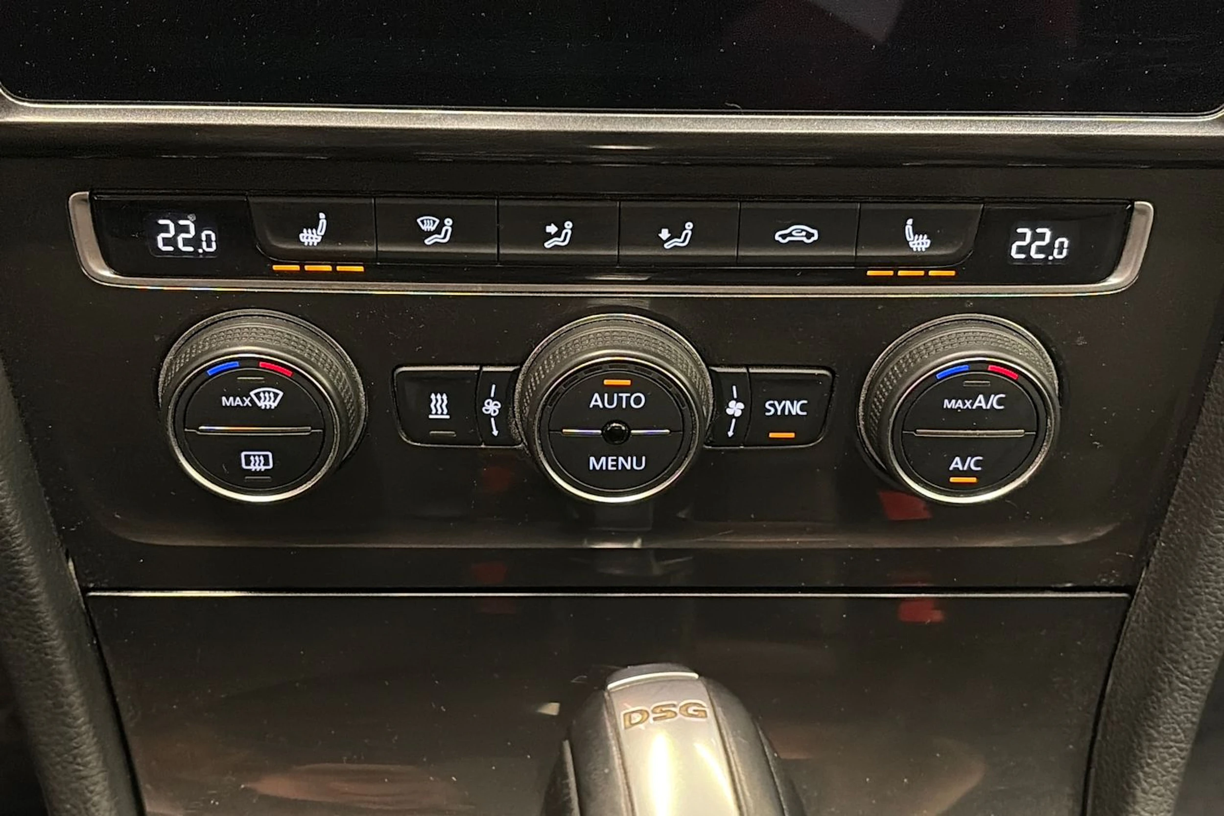 harmaa Volkswagen Golf 2018 kuva 24.