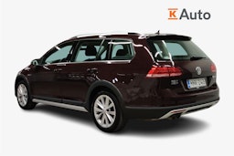 musta Volkswagen Golf 2018 kuva 2.