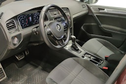 musta Volkswagen Golf 2018 kuva 7.