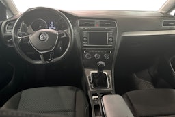 Valkoinen Volkswagen GOLF 2018 kuva 9.