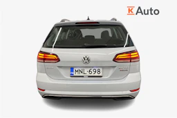 valkoinen Volkswagen Golf 2018 kuva 4.