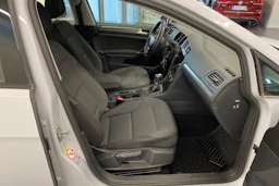 valkoinen Volkswagen Golf 2018 kuva 18.