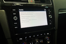Musta Volkswagen GOLF 2018 kuva 20.