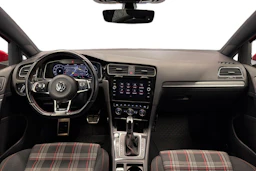 punainen Volkswagen Golf 2018 kuva 7.
