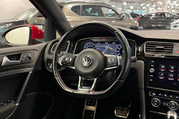 punainen Volkswagen Golf 2018 kuva 14.
