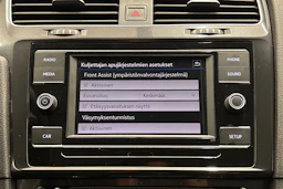 punainen Volkswagen Golf 2018 kuva 18.