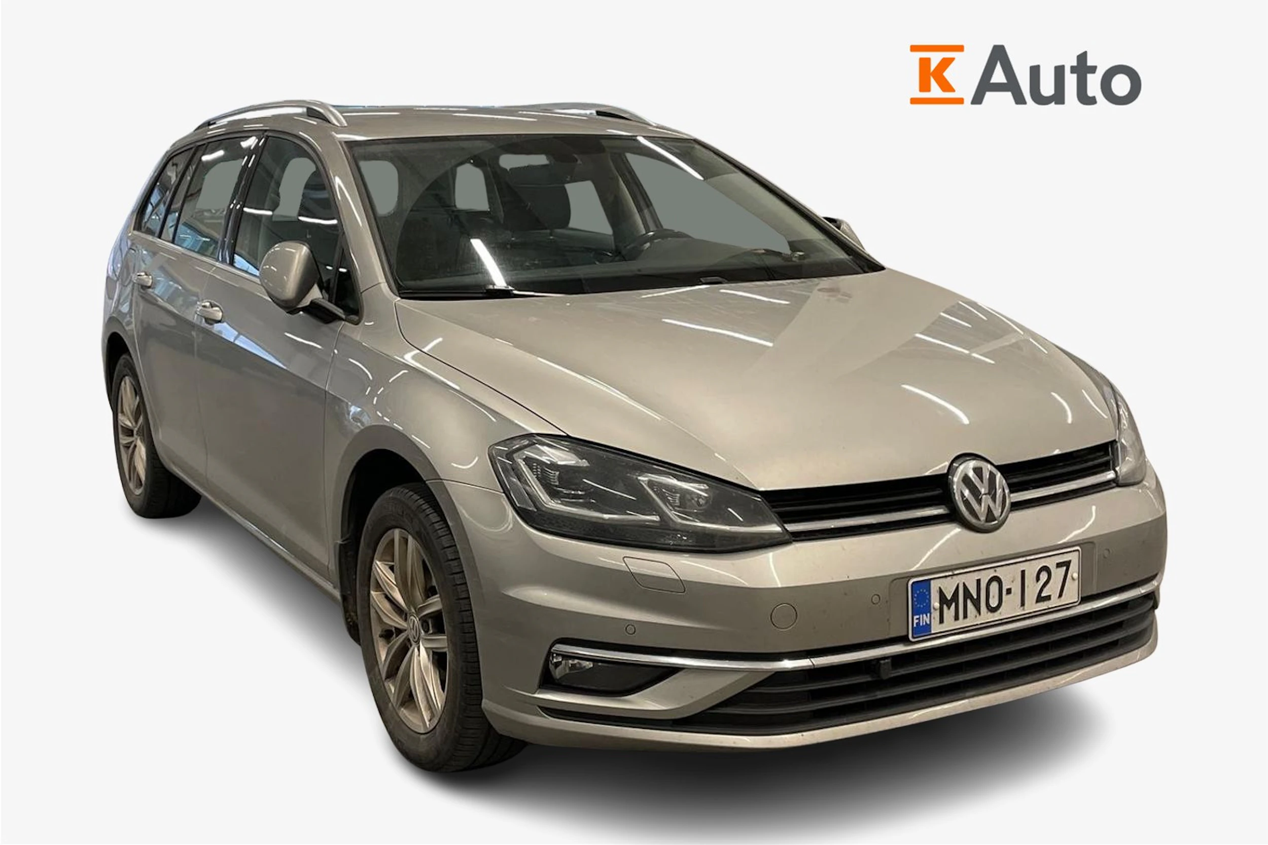 harmaa Volkswagen Golf 2018 kuva 1.