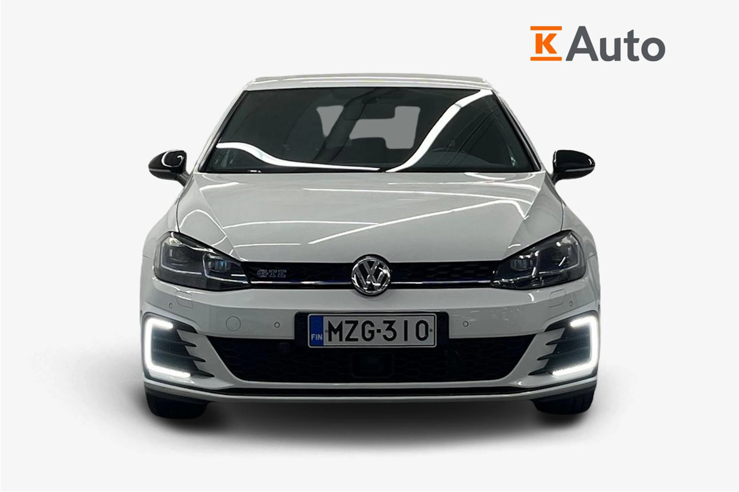 Valkoinen Volkswagen GOLF 2018 kuva 4.
