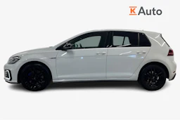 Valkoinen Volkswagen GOLF 2018 kuva 5.
