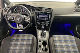 Valkoinen Volkswagen GOLF 2018 kuva 7.