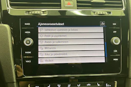 Valkoinen Volkswagen GOLF 2018 kuva 19.