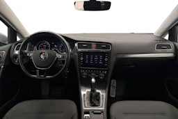 valkoinen Volkswagen Golf 2018 kuva 7.