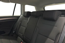 valkoinen Volkswagen Golf 2018 kuva 8.