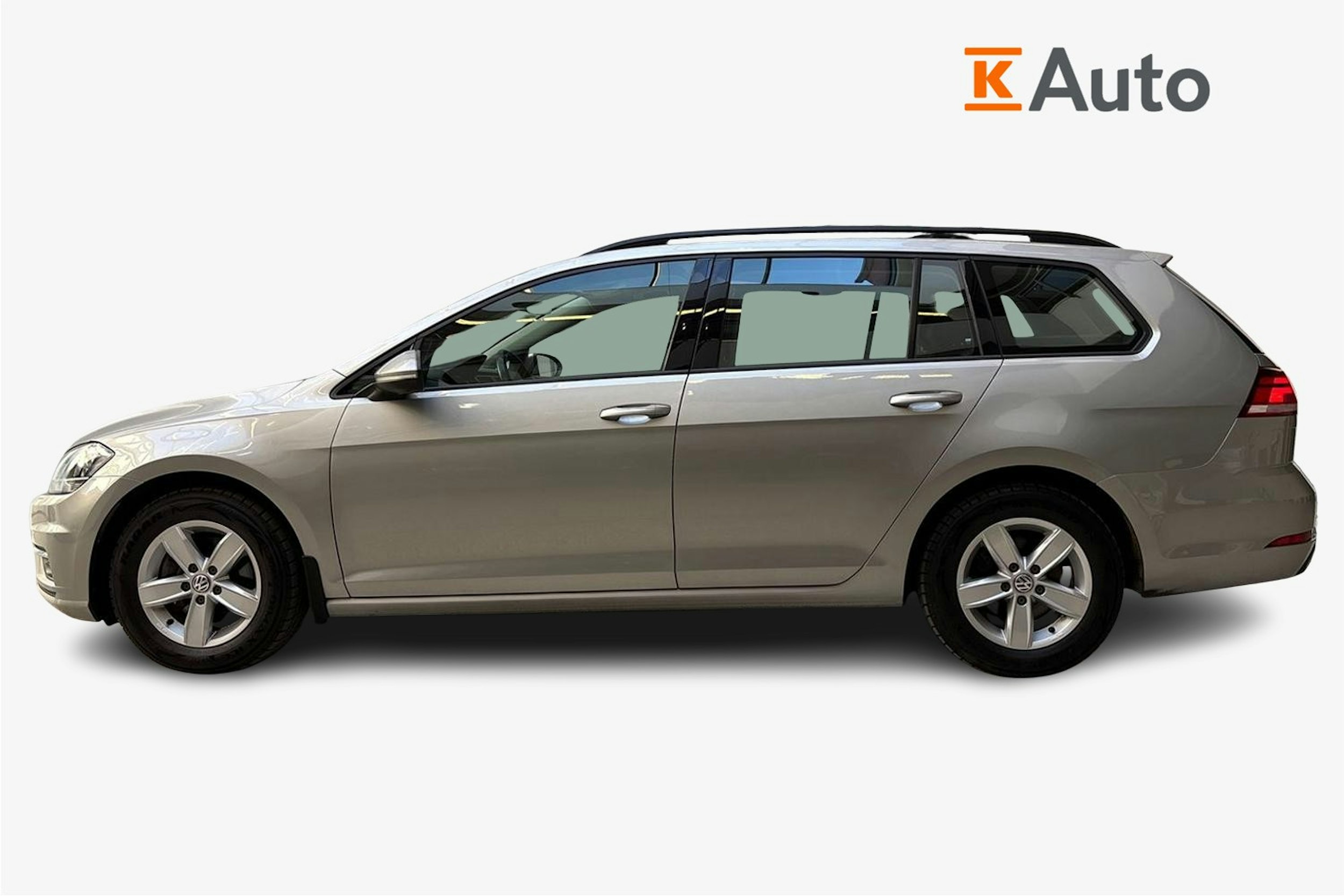 harmaa Volkswagen Golf 2018 kuva 6.