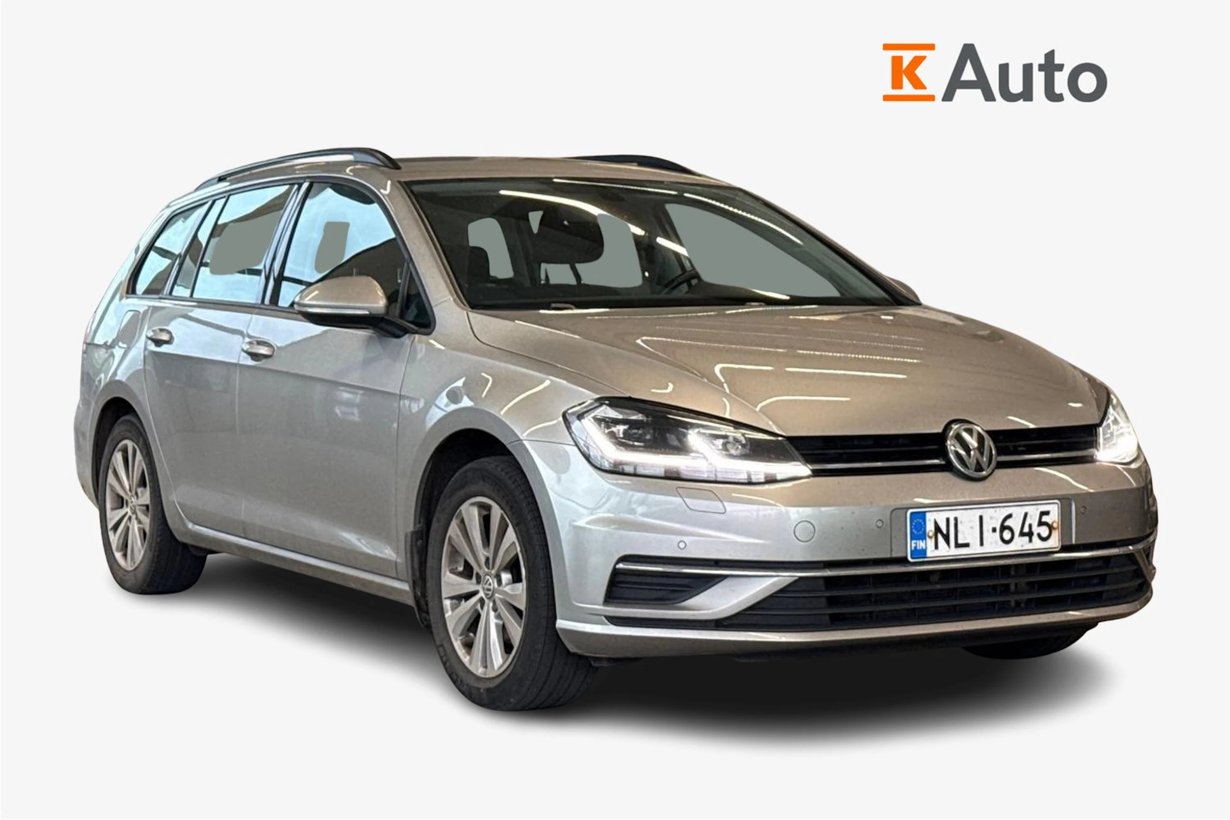 harmaa Volkswagen Golf 2018 kuva 1.