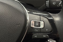 Harmaa Volkswagen Golf 2018 kuva 15.