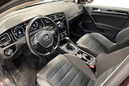 musta Volkswagen Golf 2018 kuva 3.