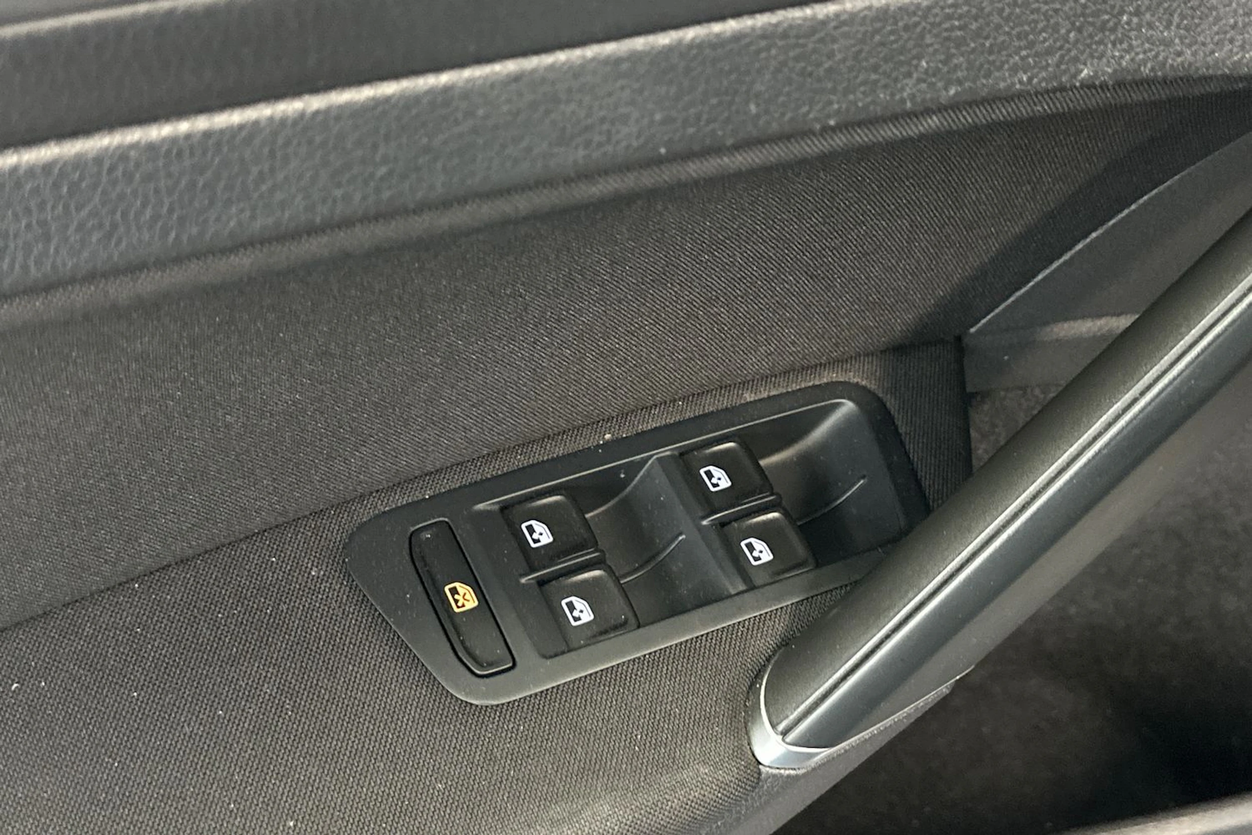 Harmaa Volkswagen GOLF 2018 kuva 14.