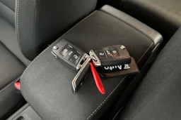Harmaa Volkswagen GOLF 2018 kuva 28.