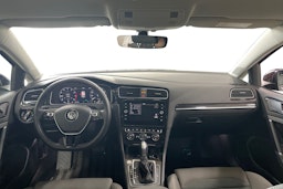 met. musta Volkswagen Golf 2018 kuva 9.