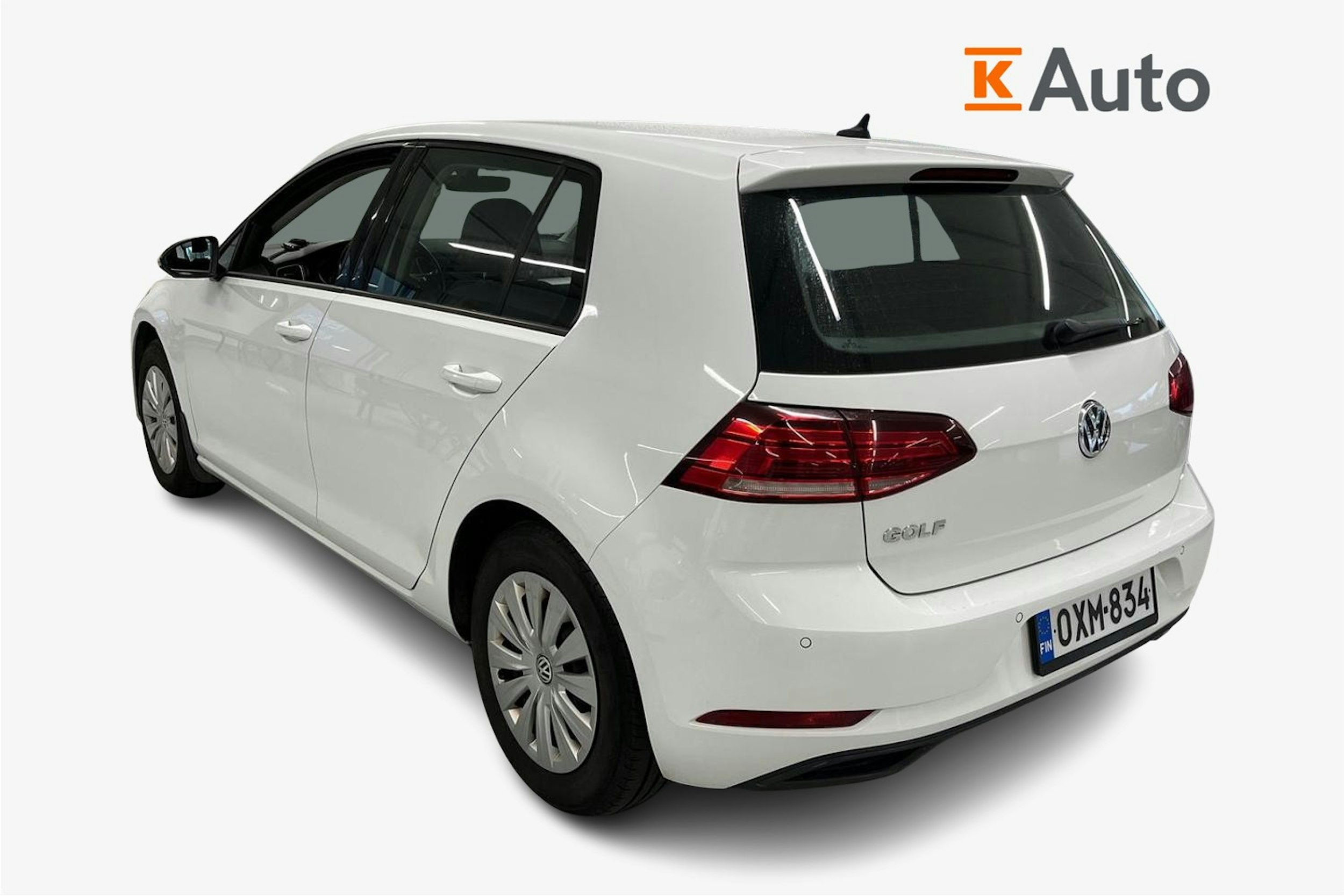 Valkoinen Volkswagen GOLF 2018 kuva 2.
