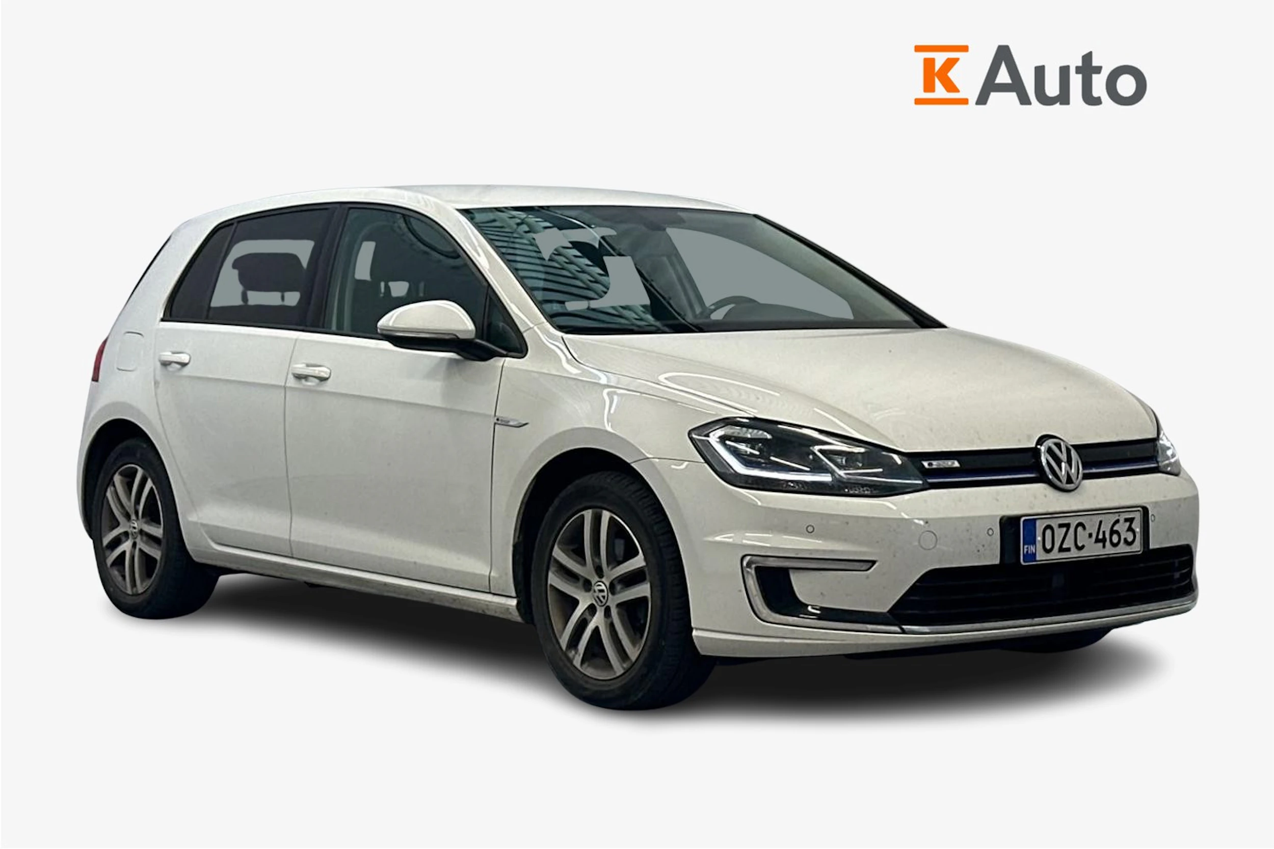 valkoinen Volkswagen Golf 2018 kuva 1.